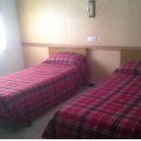 Neptuno Hostal Lloret de Mar Zewnętrze zdjęcie
